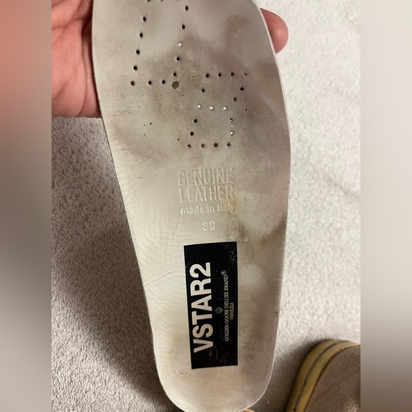 GOLDEN GOOSE V-Star Suede Upper Laminated Star Men Sneaker in Taupe - Picture 9 of 16